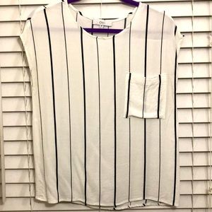 Black and white striped flowy top